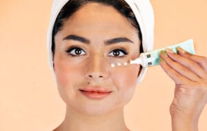 تیرگی دور چشم