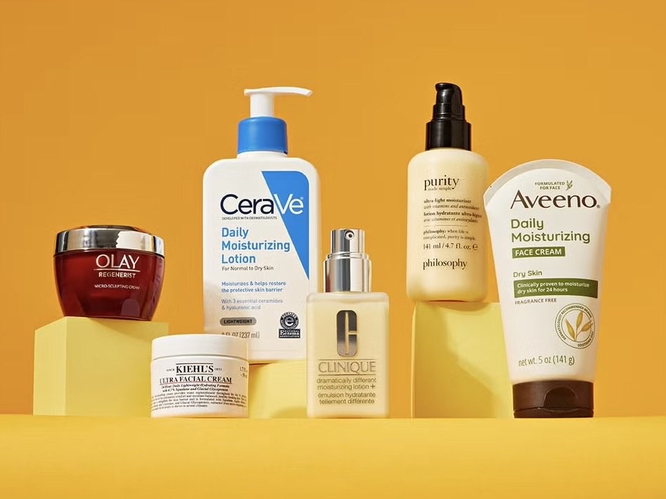 آبرسانی کرم مرطوب کننده